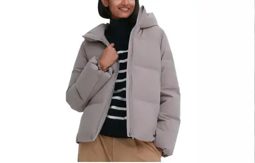UNIQLO Down Jackets Women's Hooded Moderate Other