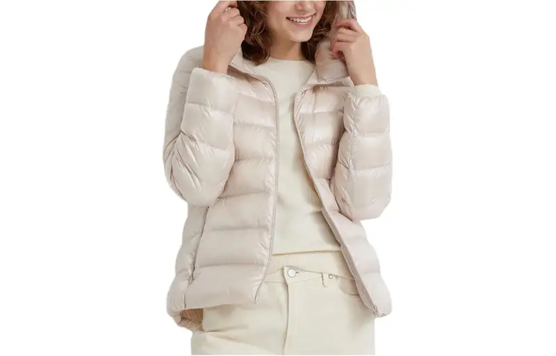 UNIQLO Puffer Jackets Women's Light Beige Hooded Moderate Puffer Jacket