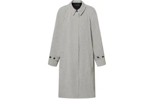 LOUIS VUITTON Zigzag Raglan Coat