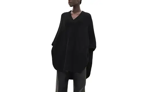 HERMES Cloaks Women's Black Moderate