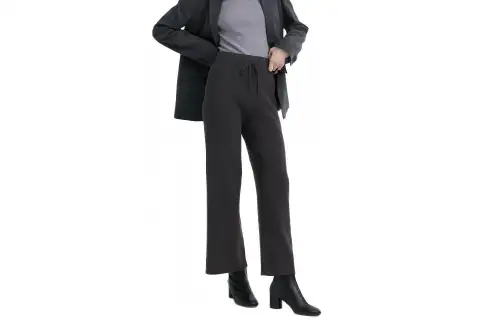 UNIQLO Casual Pants Women's Moderate Straight Fit Pants