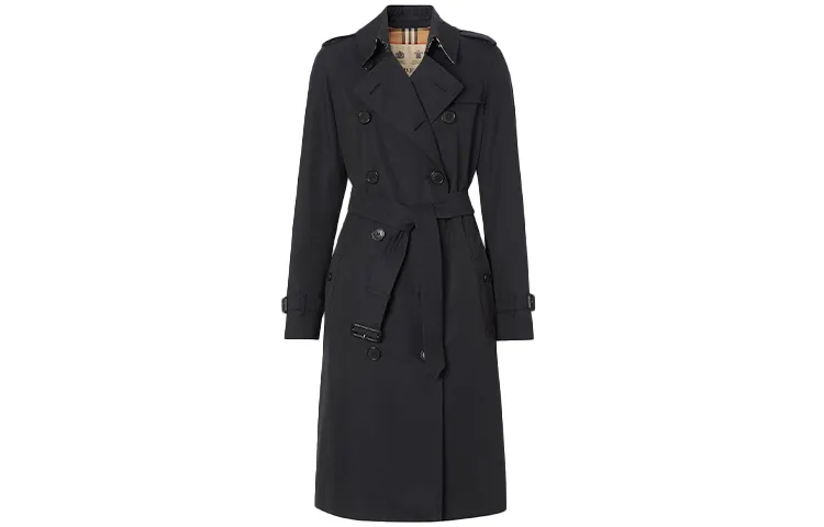 Burberry The Chelsea Trench Coat