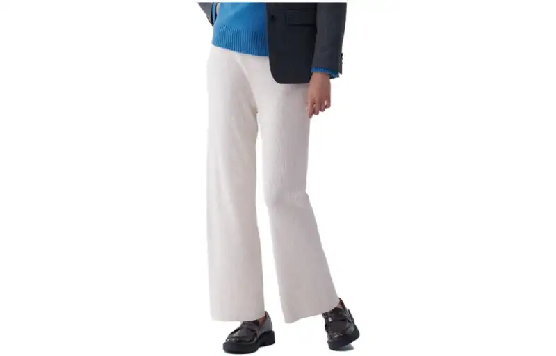 UNIQLO Casual Pants Women's Light Beige Moderate Straight Fit Pants