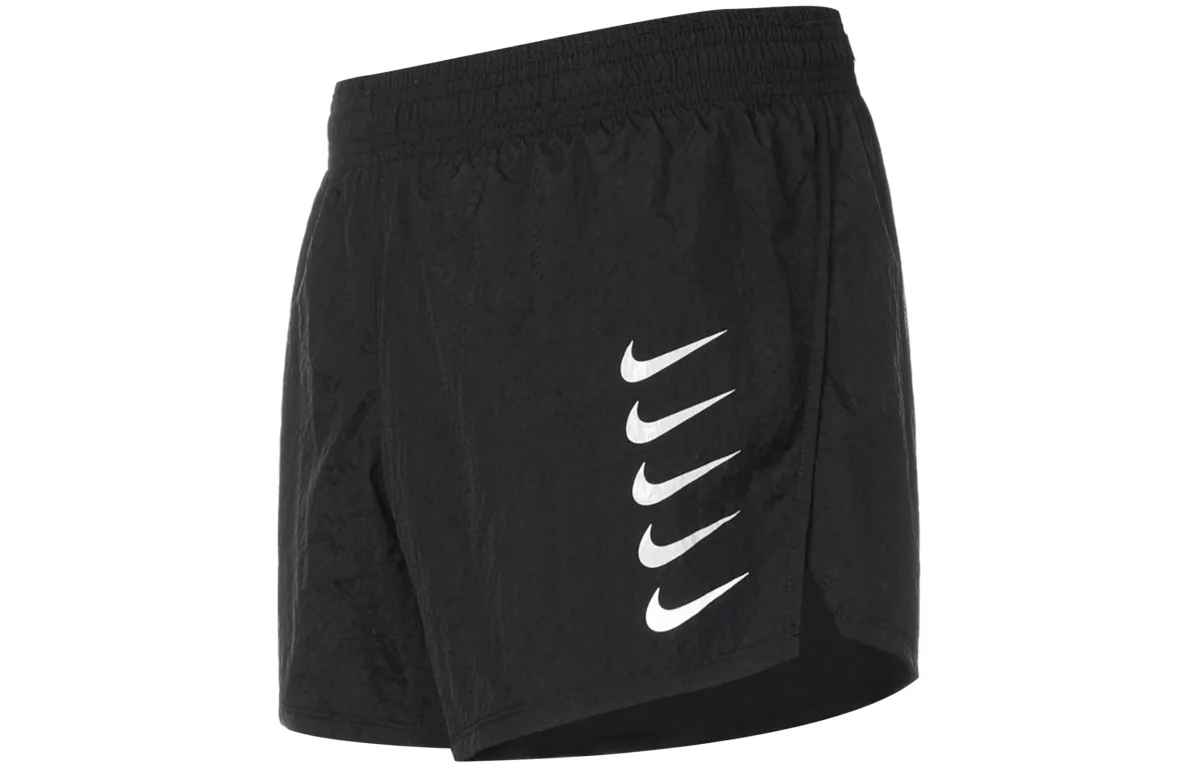 Nike Casual Shorts Women's Black Moderate