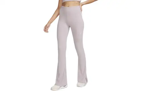 Nike Sportswear Chill Knit Women's Tight Mini-Rib Flared Leggings
