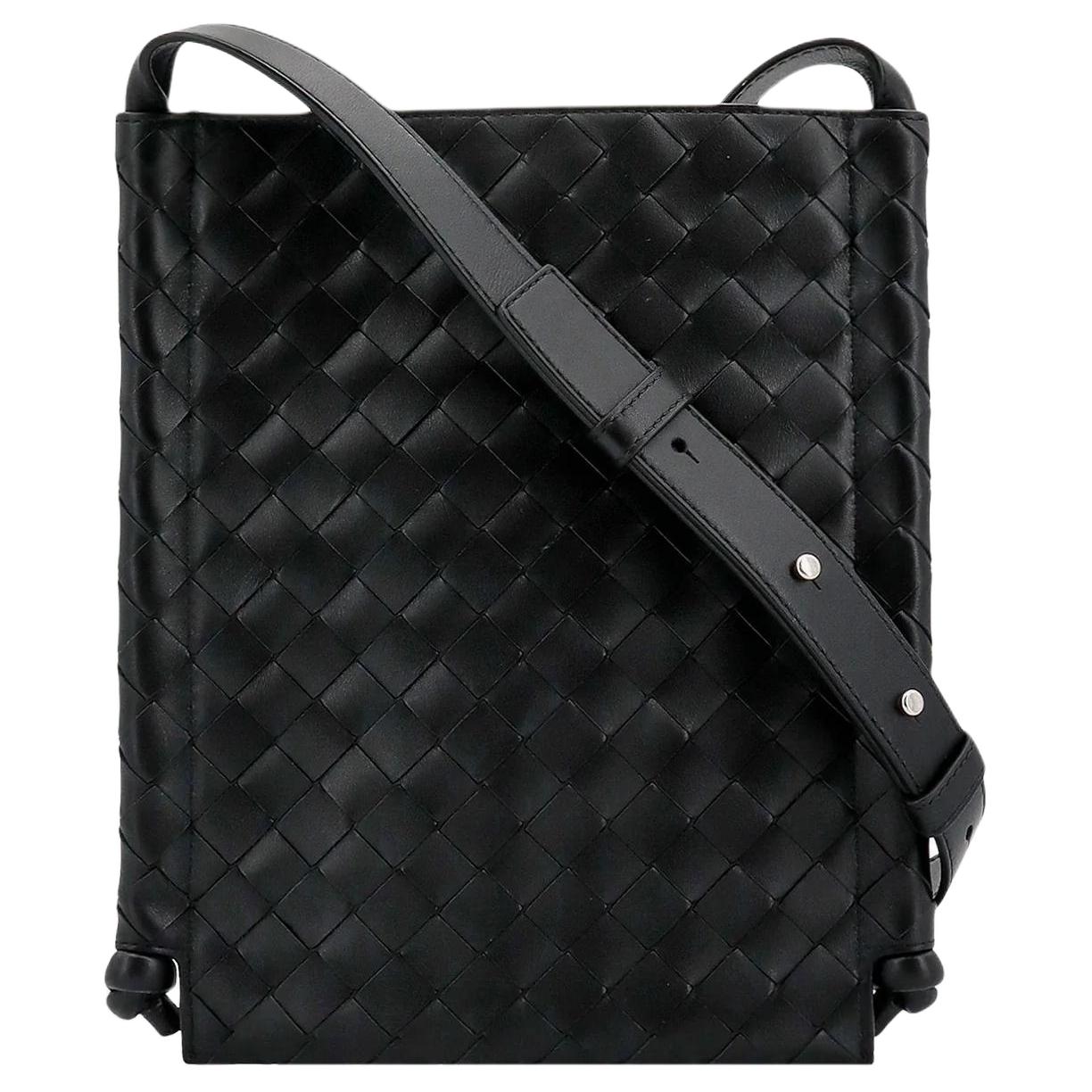 Женская сумка Bottega Veneta Intrecciato (черная)