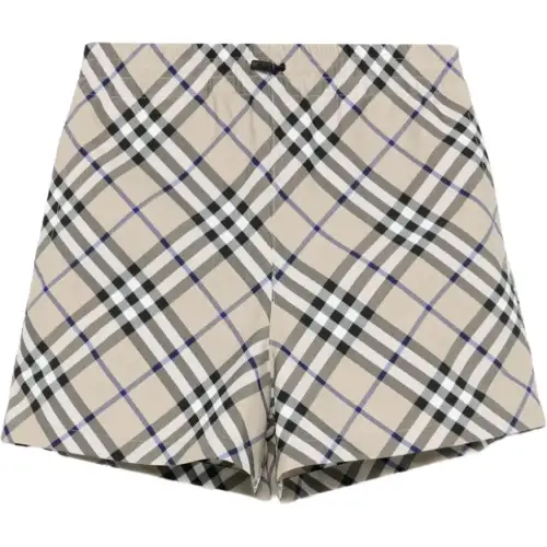 Burberry check deck shorts
