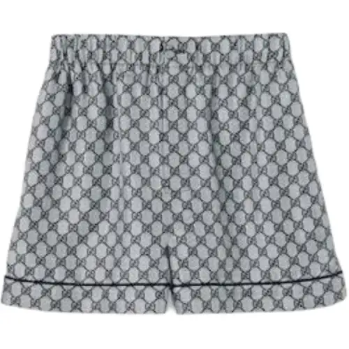 GUCCI Gg Supreme-print Shorts