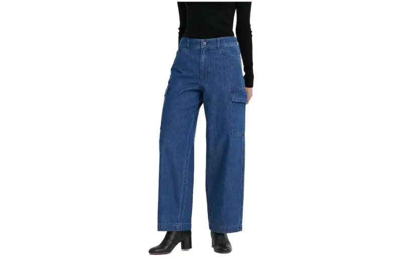 UNIQLO Jeans Women's Sea Blue Moderate Straight Fit Pants