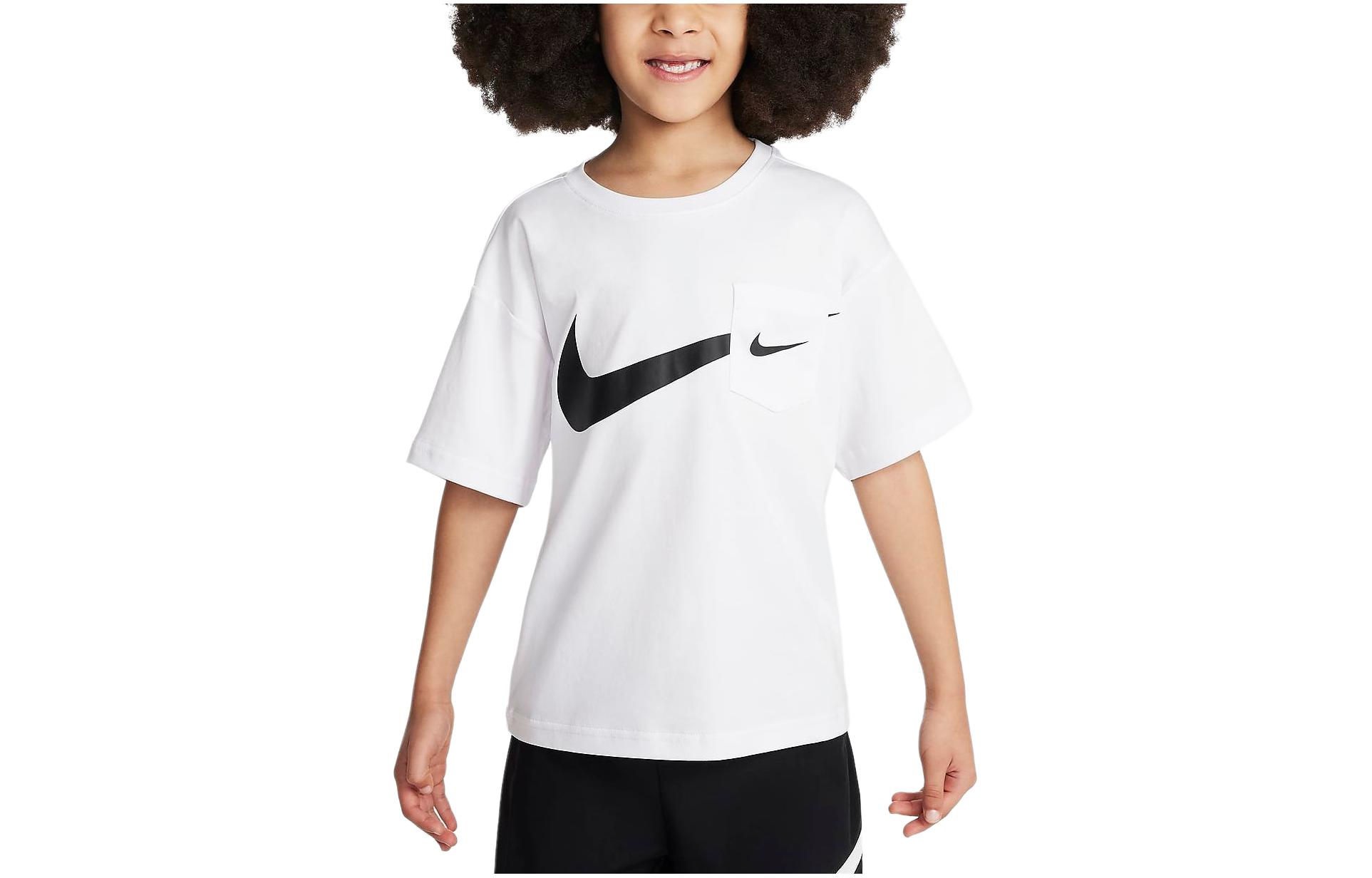 Футболка Nike Sportswear (белая)