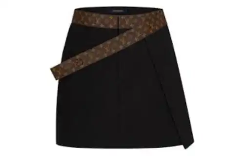 LOUIS VUITTON Casual Short Skirts Women's Black