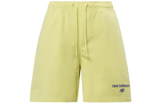 New Balance Sports Shorts Women's Yellow Moderate Bermuda Shorts