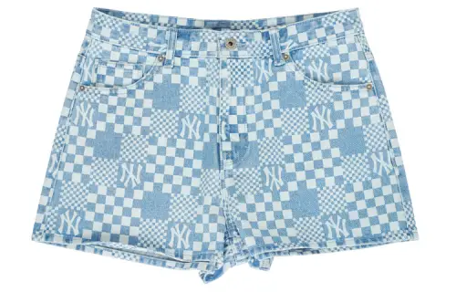 MLB SS22 New York Yankees checkerboard print denim shorts for women, light blue
