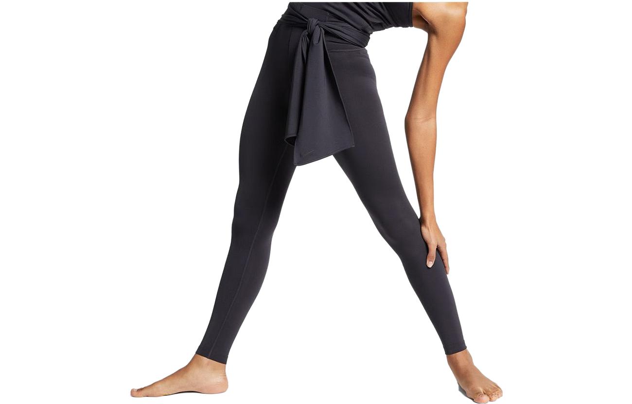 Nike Sports Pants Women’s Black Moderate