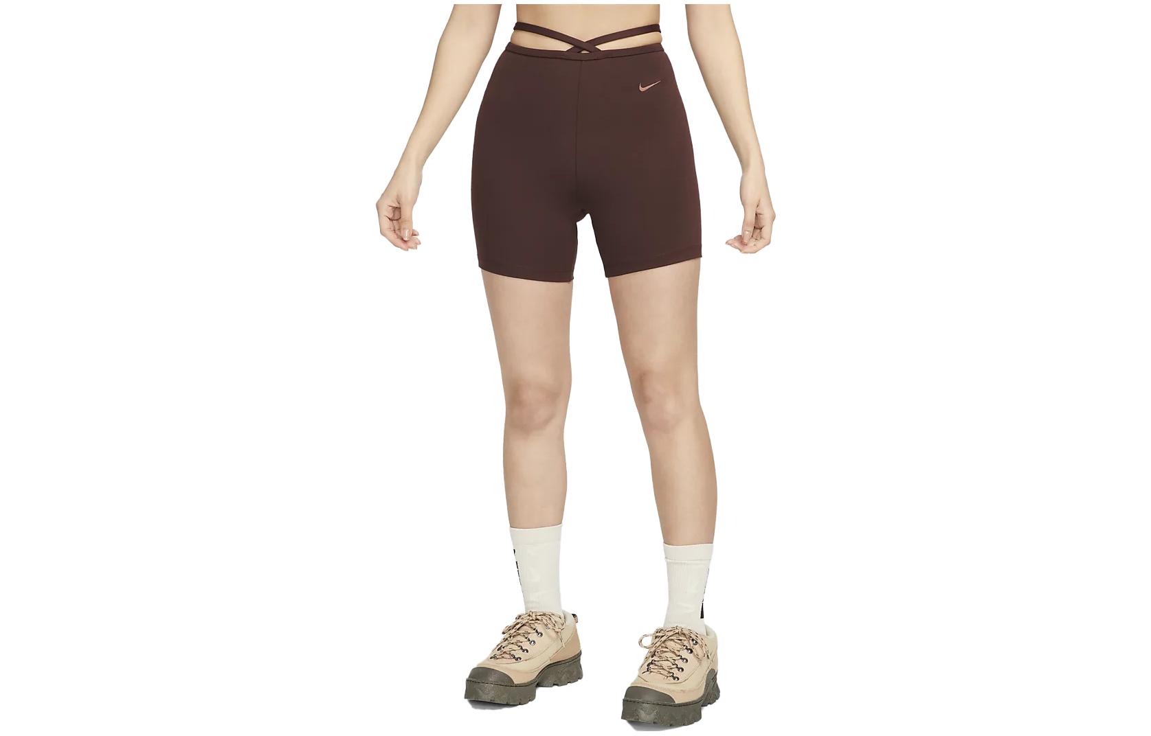 Nike Workout Shorts Women’s Brown Red