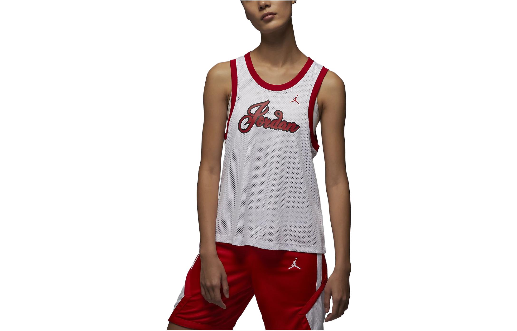 Женская футболка Jordan (белая)