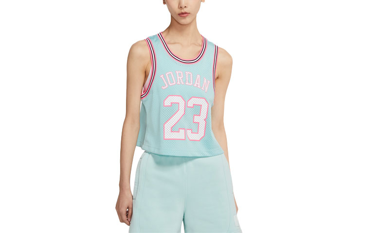 Jordan Women’ss Essential Jersey Light Dew