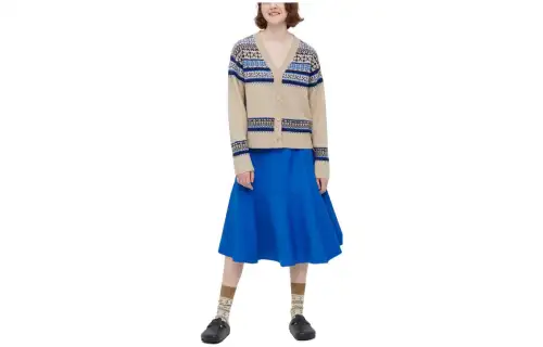 UNIQLO Casual Long Skirts Women's Blue Moderate Mid Length Pleated Skirt