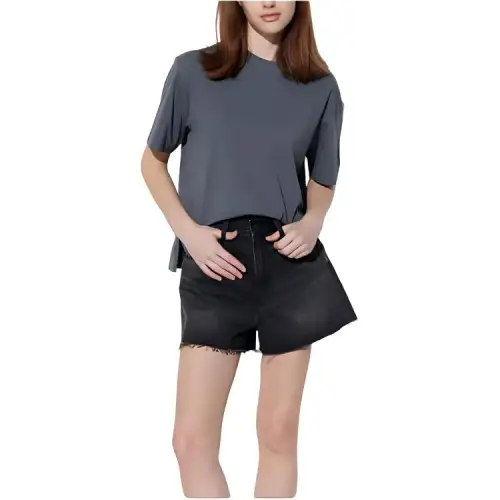 UNIQLO Denim Shorts Women's Moderate Straight Fit Pants