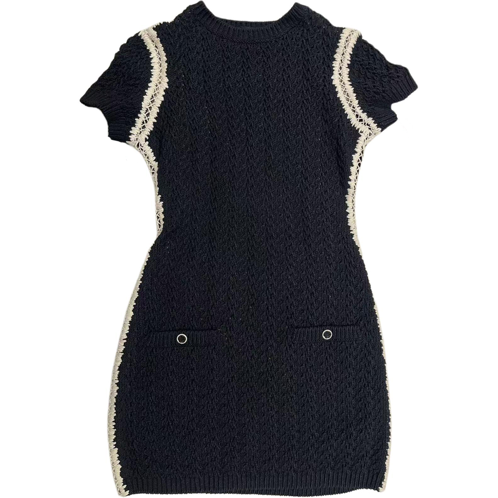 Женское платье Chanel CHANEL 22C (черно-белое)