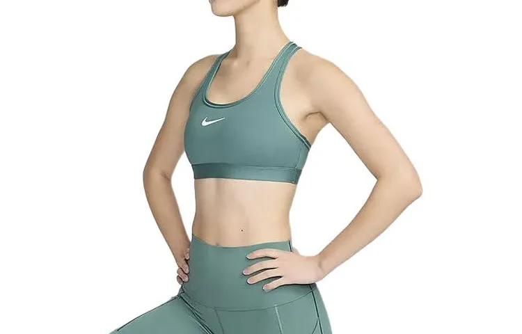Nike Swoosh Girls' Sports Bra