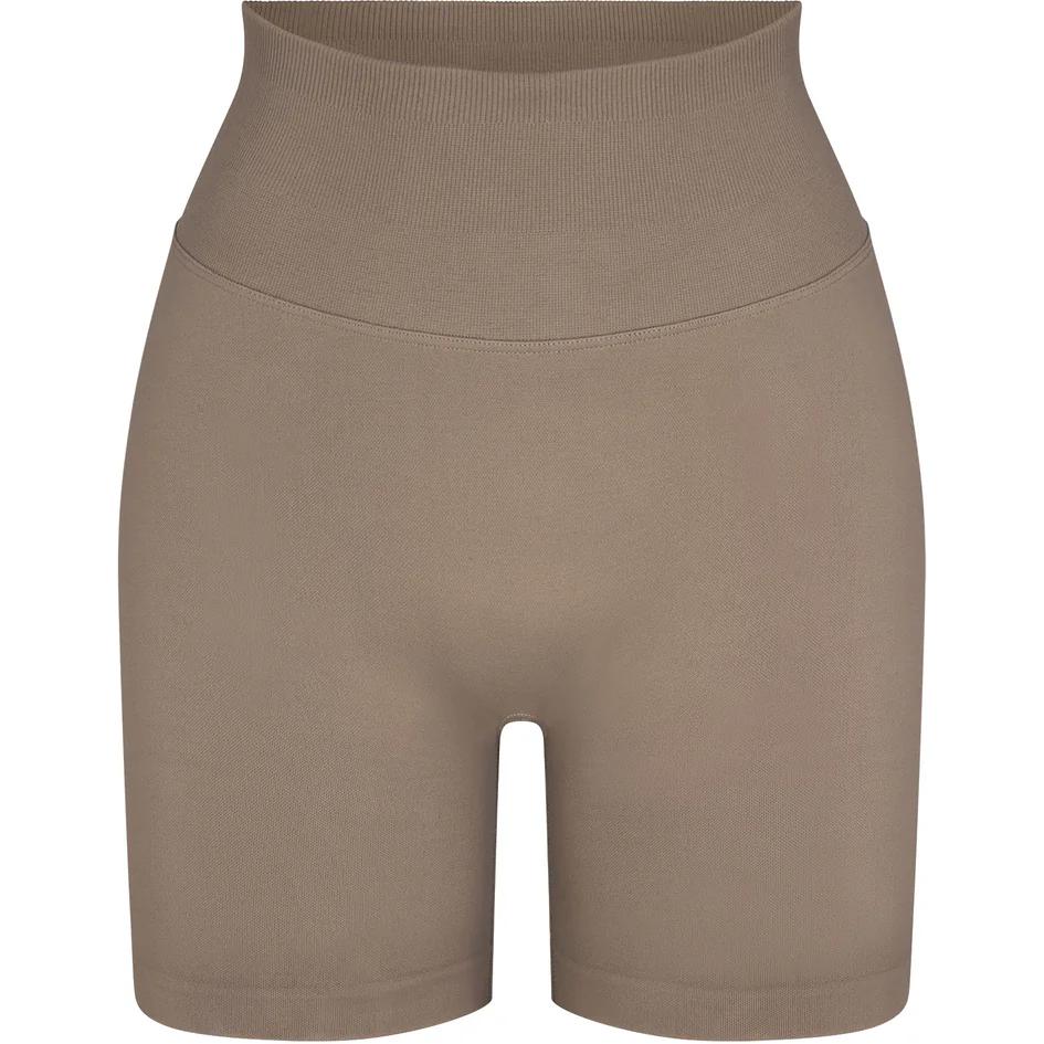 Skims CONTOUR NYLON BIKE SHORT Cycling Pants Women’s Truffle/Truffle