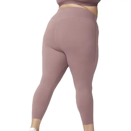 Nike Universa Women's Medium-Support High-Waisted 7/8 Leggings With Pockets Plus Size