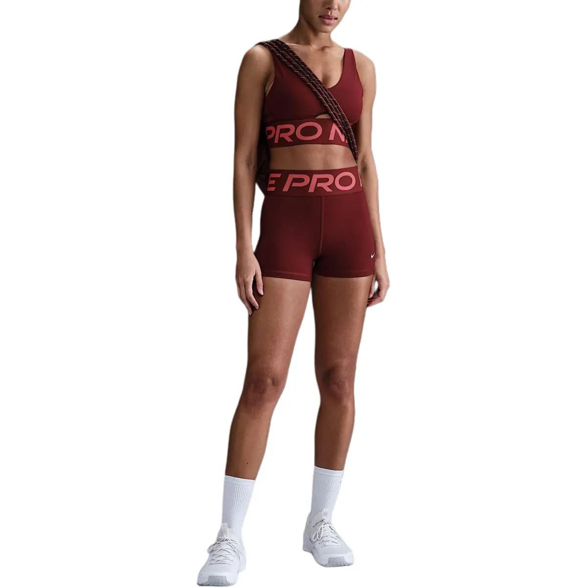 Nike Pro Indy Plunge Women's Medium Support Padded Sports Bra