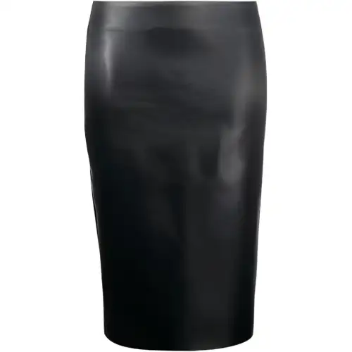 knee-length pencil skirt