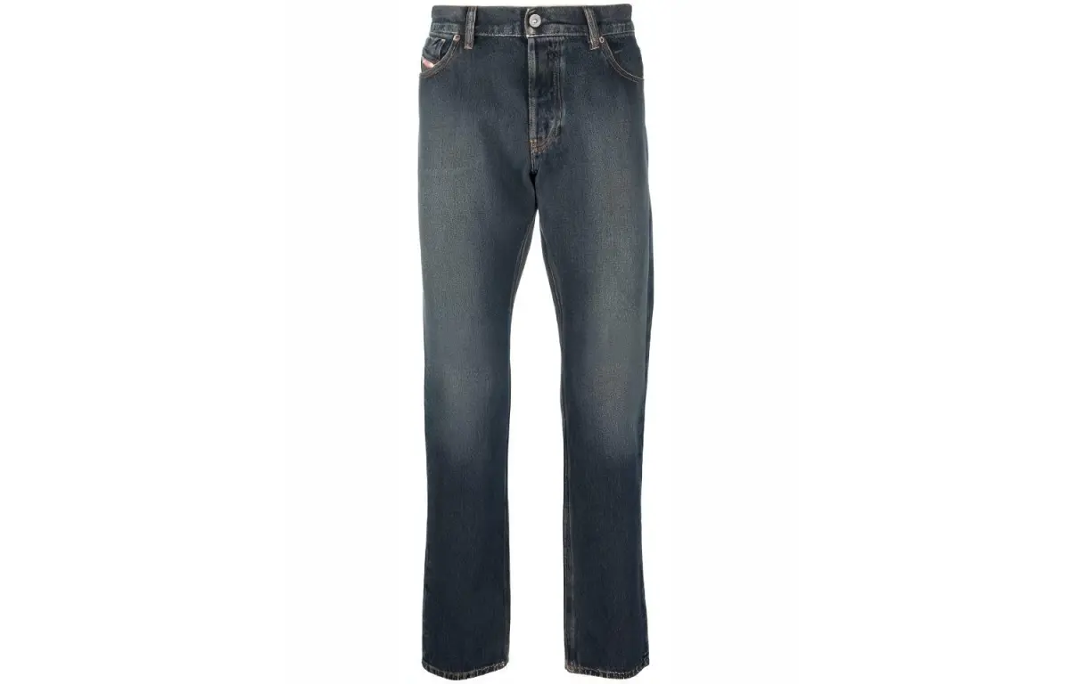 DIESEL 1995 D-Sark 09F74 Straight-leg Jeans