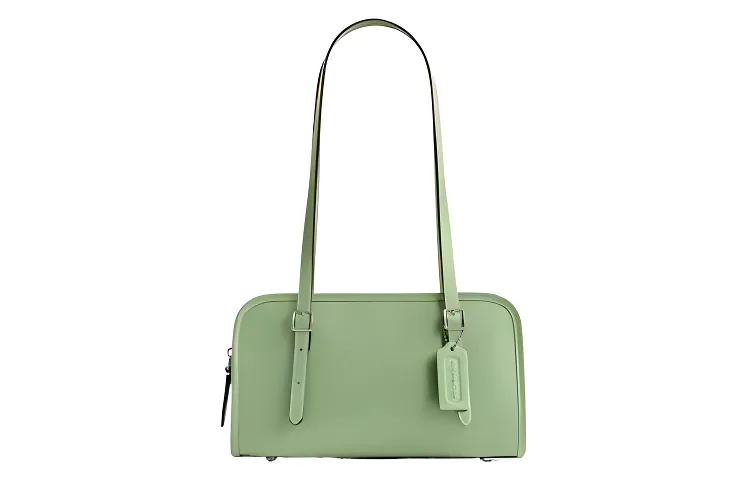 COACH Swing Zip Glove Tanned Leather Shoulder Bag, Handbag, Shoulder Bag Medium Women's Light Pistachio Green