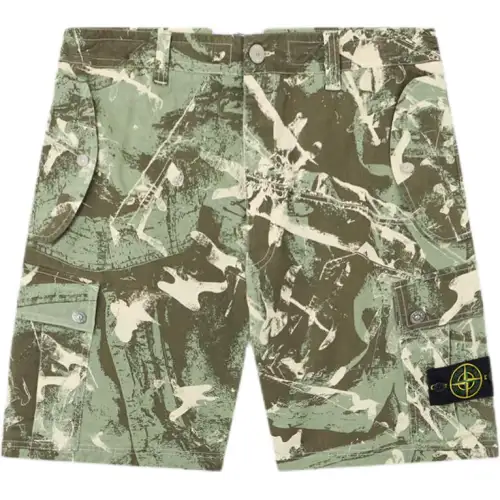 STONE ISLAND SCAN CAMO Casual Shorts Men's Army Green