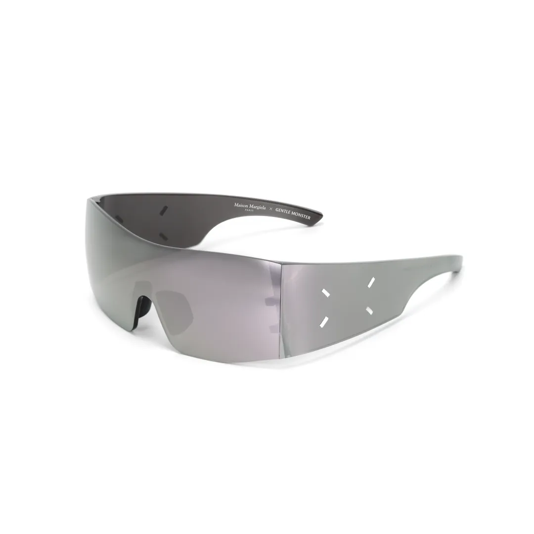 GENTLE MONSTER Maison Margiela Sunglasses Silver Silver