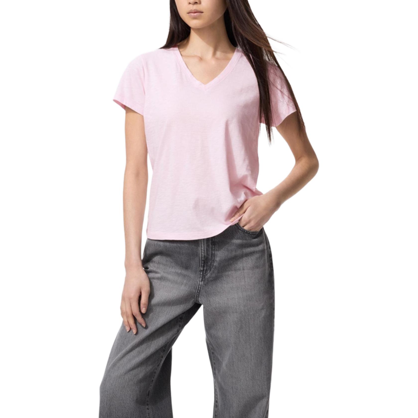 Женская футболка UNIQLO В-вырез (белая)