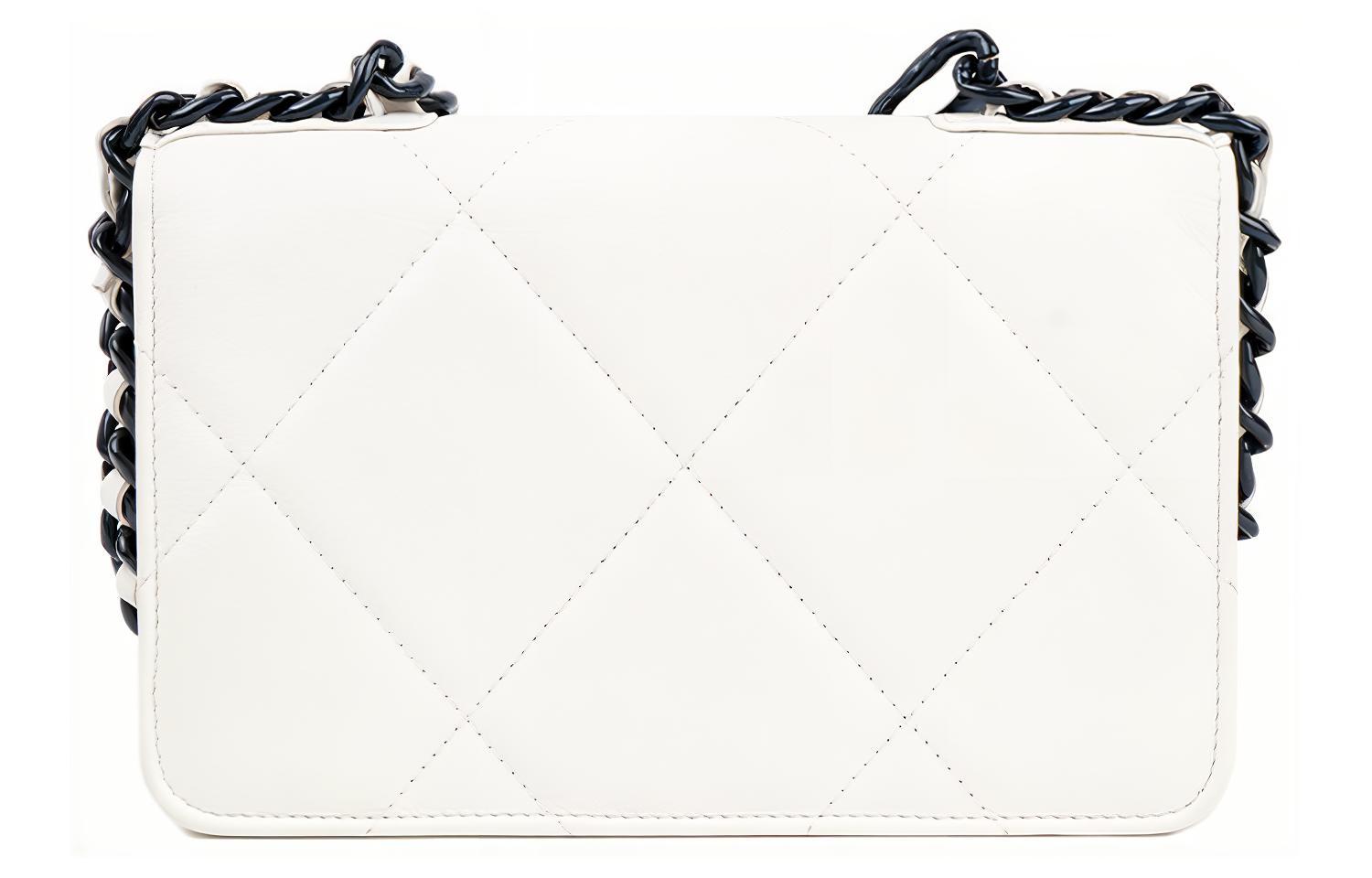 Женская сумка Chanel 19BagWOC21K (черно-белая) — фото 4