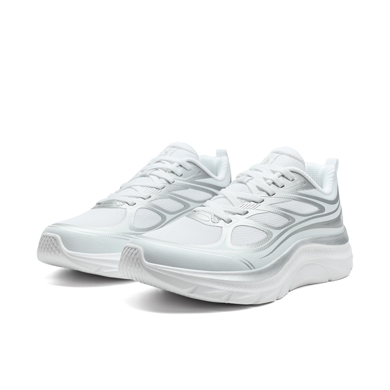 XTEP Feather Breathable Coverage Low top Casual City Commuting Running Shoes Women’s Classic White Silver