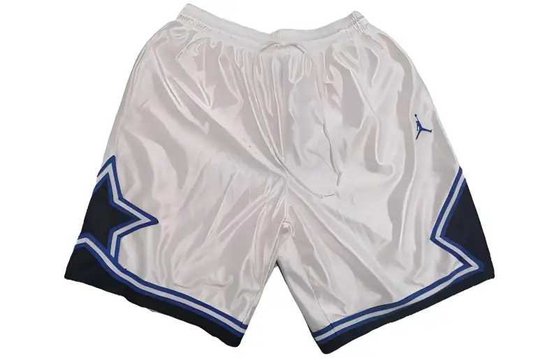 Jordan Casual Shorts Men's White Moderate