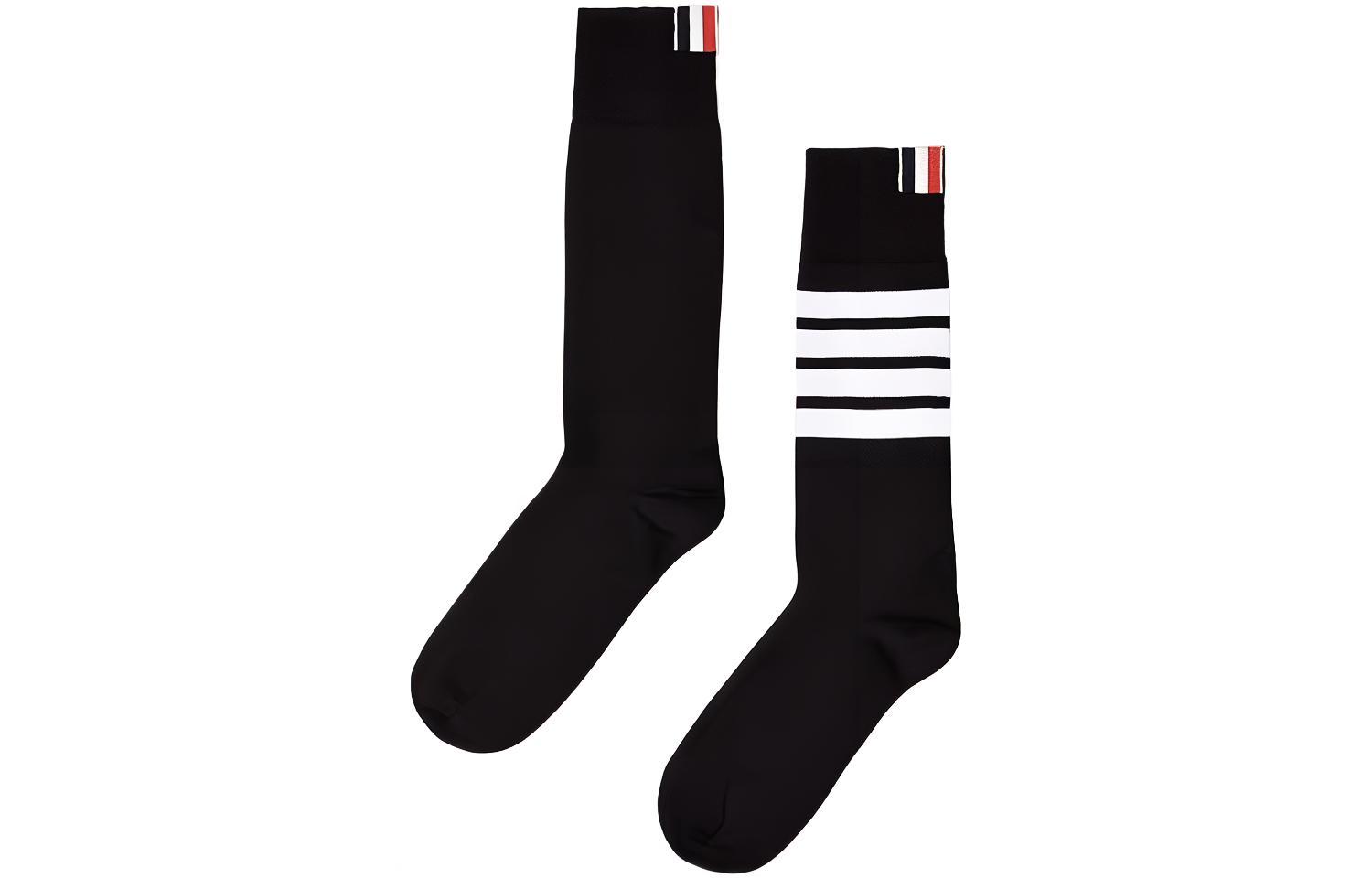 THOM BROWNE 4 Bar Logo Detailed Socks