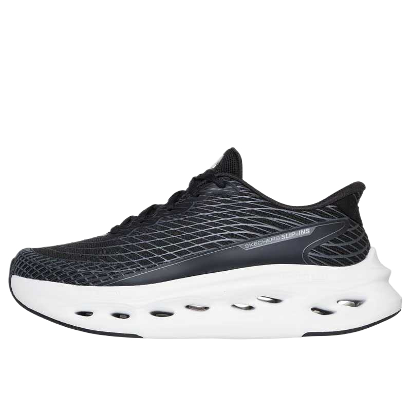 Skechers Max Cushioning Mesh Cushioning Low top Running Shoes Women’s Black
