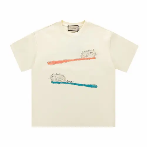 GUCCI T Shirts Unisex Toothbrush For Cats Crew Neck Thin Straight Fit