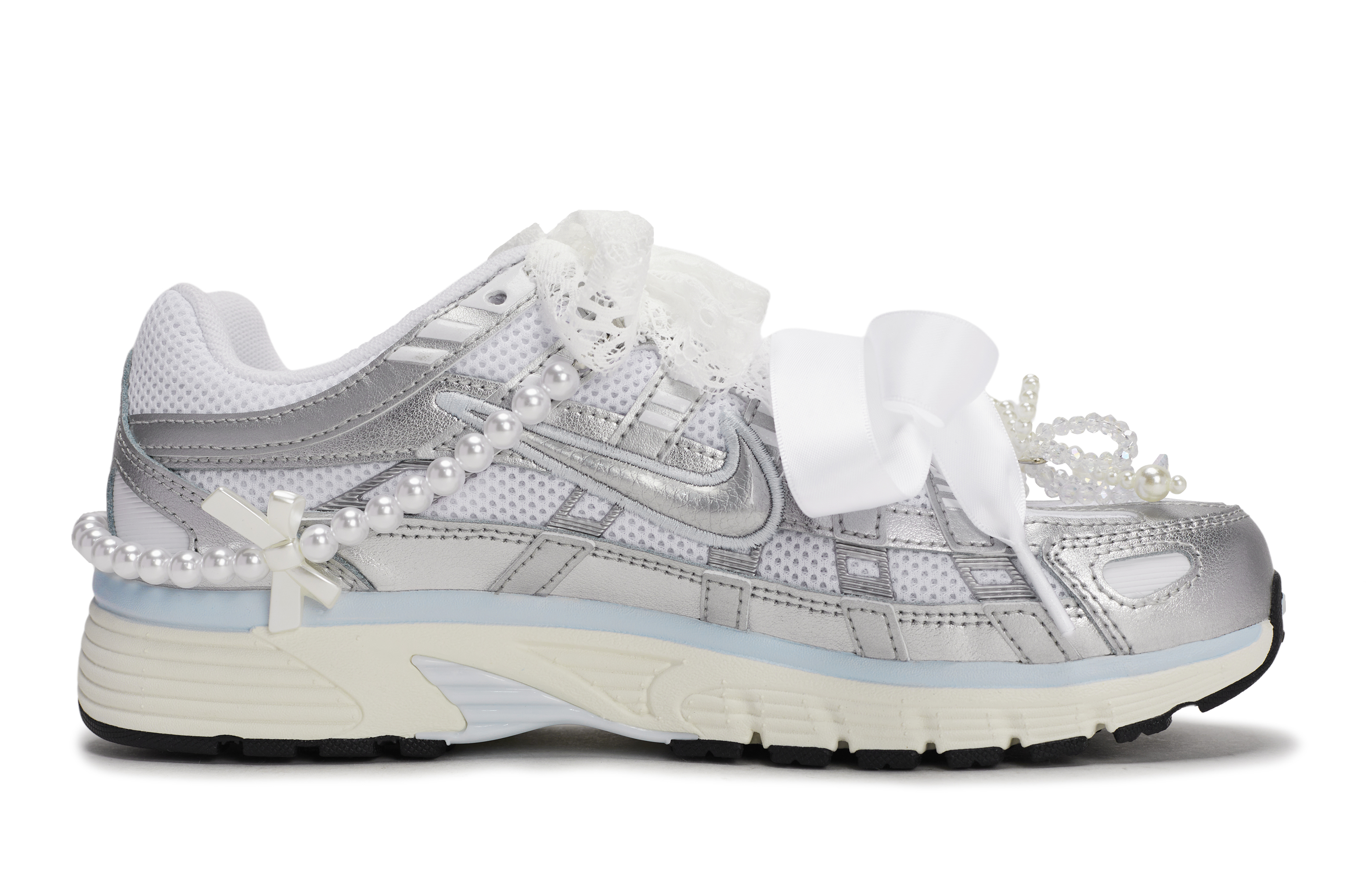 Nike P 6000 Low top Running Shoes Women’s Silver White Blue