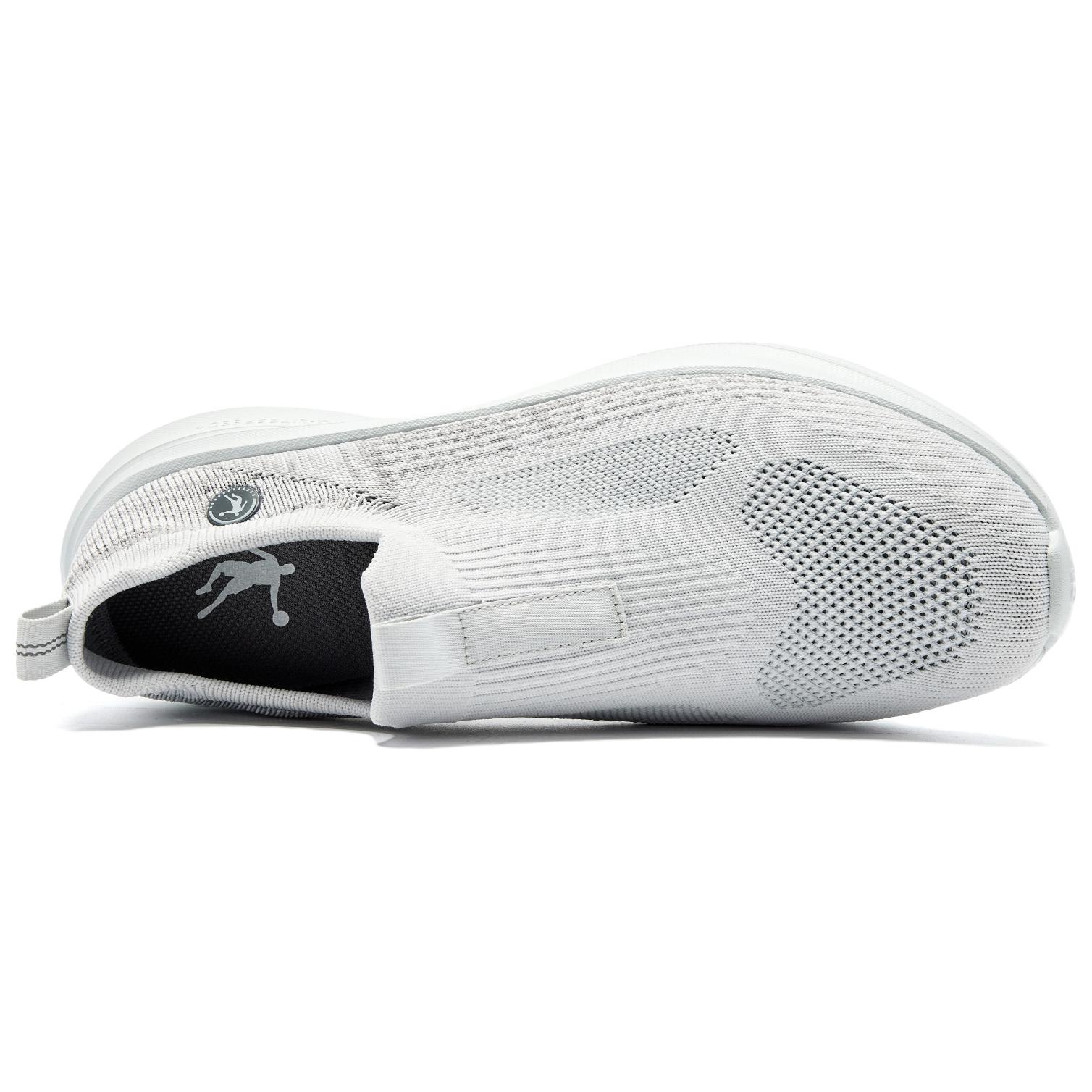 QIAODAN Fabric Cushioning Slip Resistant Abrasion Resistant Breathable Lightweight Rebound