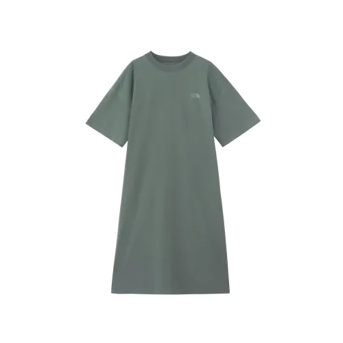 THE NORTH FACE Short Sleeved Dress Women's