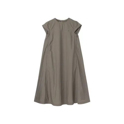 THE NORTH FACE Short Sleeved Dress Women's