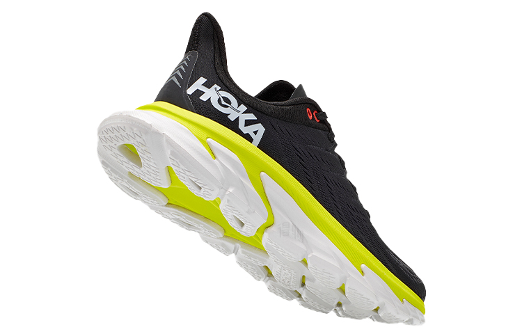 Мужские кроссовки HOKA ONE Clifton Edge (черно-желтые) — фото 4