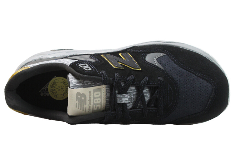 Женские кроссовки New Balance 580 (черно-серый) — фото 4