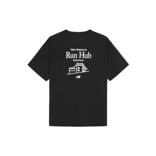 New Balance T Shirts Unisex Black Crew Neck Moderate Straight Fit