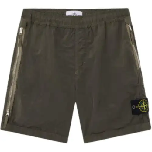 STONE ISLAND Casual Shorts Men's Army Green