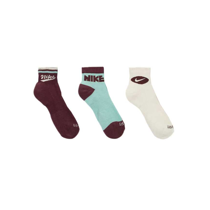 Nike Everyday Plus Ankle Socks (3 Pairs)