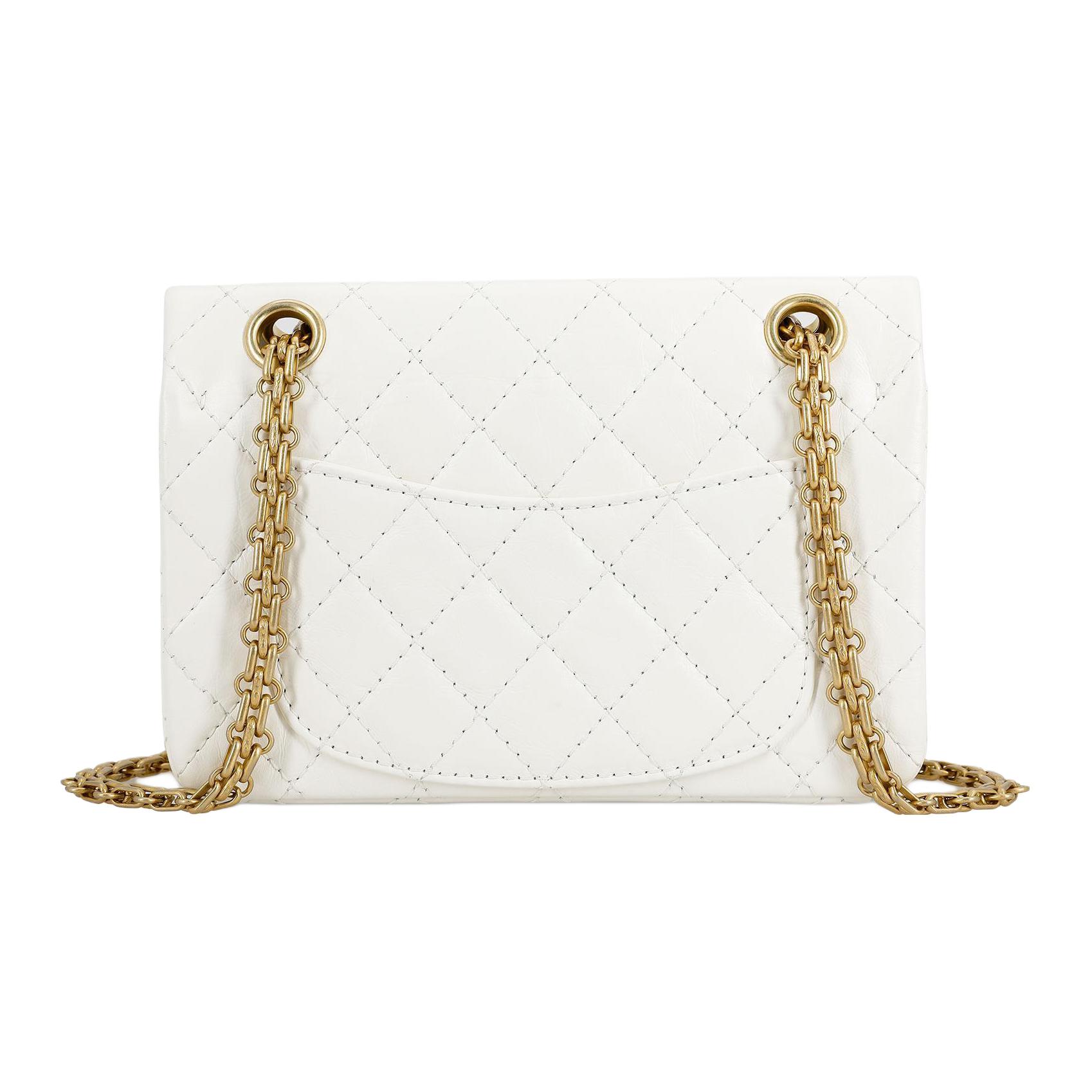 Женская сумка Chanel 2.55 (белая) — фото 3